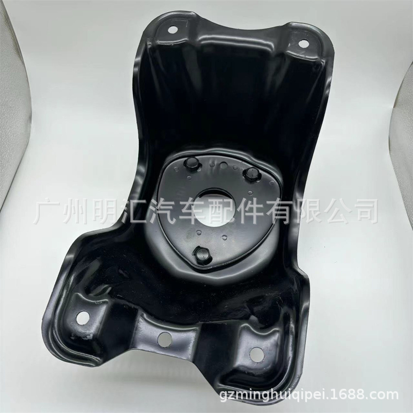 51908-60160 is suitable for Toyota Land Cruiser HZJ71 HZJ78 spare tire frame bracket sub-assembly