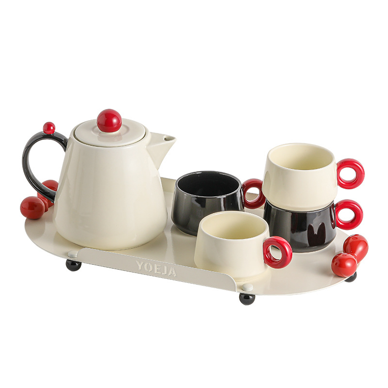 Modern housewife with creative cute high-value water suit household hospitality ceramic teapot teacup