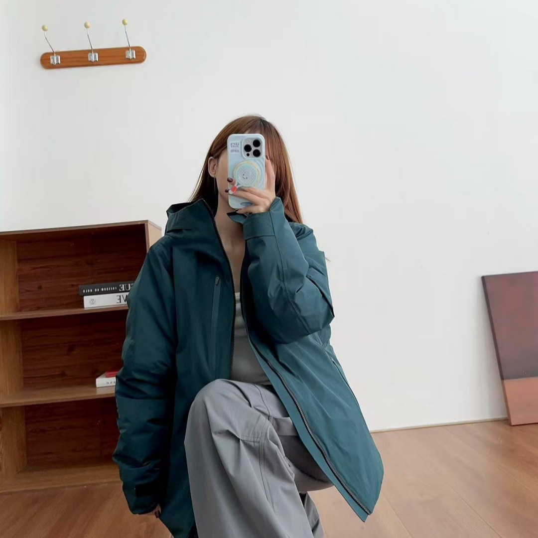 070806 Casual Jacket for Men and Women, New Outdoor Simple Windproof Jacket, Fashionable and Stylish Hooded down Jacket