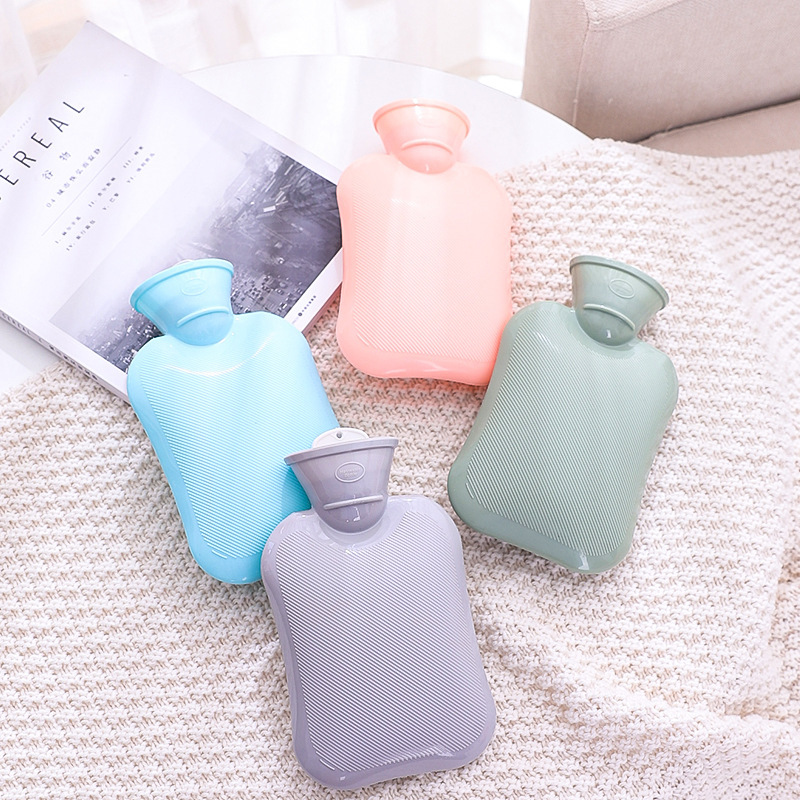 Water-Filled Hot Water Bag Warms Belly and Quilt Explosion-Proof Pvc Hot Water Bag Large Hot Compress Hand Warmer Wholesale Handheld Type