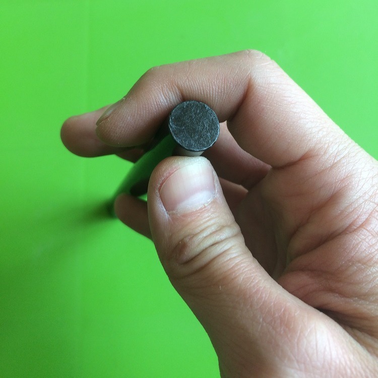 Outdoor Equipment Flint and Steel, Military Shovel Matching Flint and Steel Outdoor Flint Stick