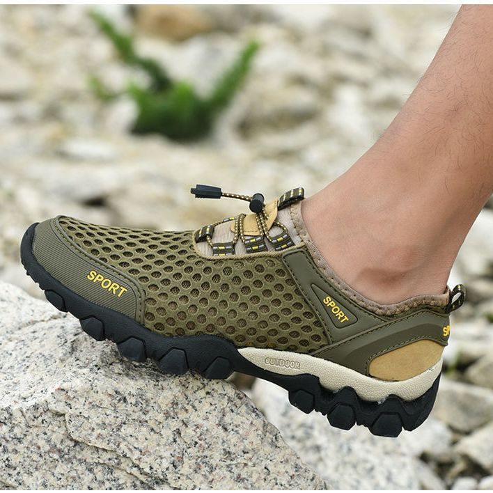 Men's Mesh Shoes 2023 Summer New Men's Sports and Casual Mesh Trendy Shoes Korean Style Mesh Breathable Wading Hiking Shoes