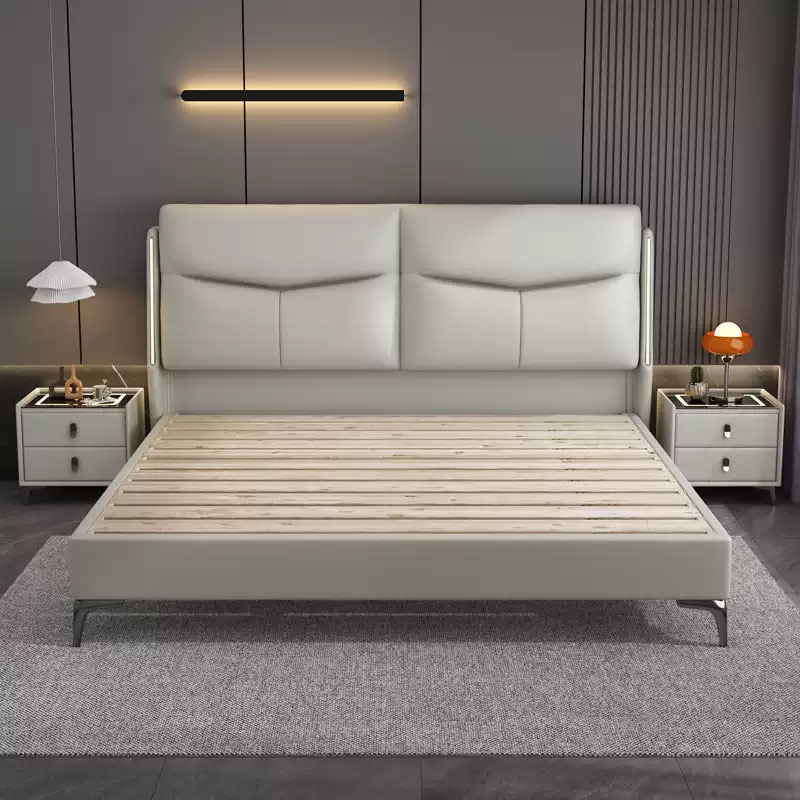 Genuine Leather Bed for Master Bedroom with Light, Double Bed 1.8m Modern Simple Bed, Wedding Bed, Soft-Up, High-End, Elegant Storage Bed
