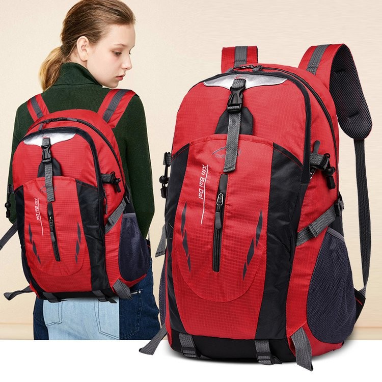2022 Autumn and Winter New Outdoor Men's Backpack Casual Waterproof Computer Backpack Travel Large Capacity School Bag