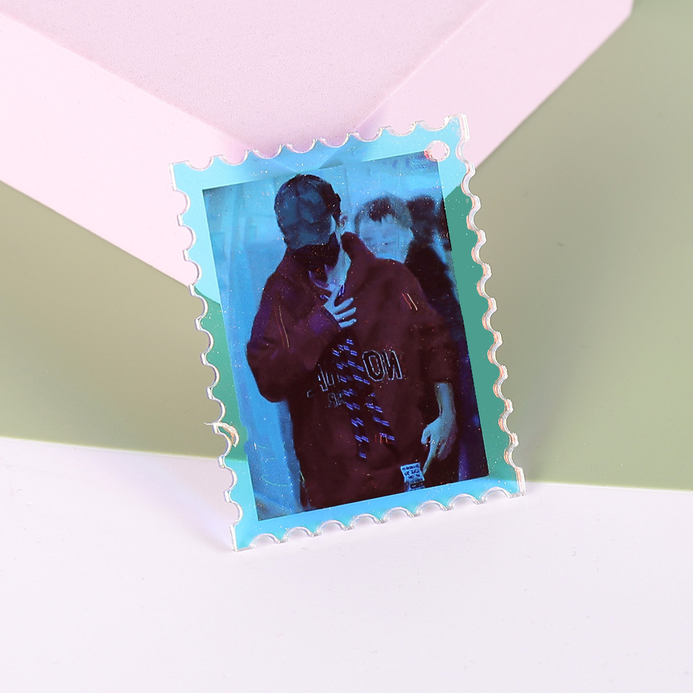 Acrylic Colorful Laser Stamps Customized with Two-Dimensional Cartoon Designs, Custom-Made Anime Celebrity Merchandise DIY Stamps