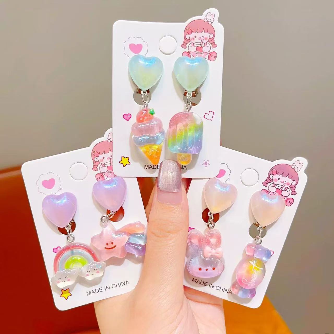 Girls Cute Kulomi Earrings 2025 New Children's Ear Clip Girls Super Cute Earrings Baby Jewelry