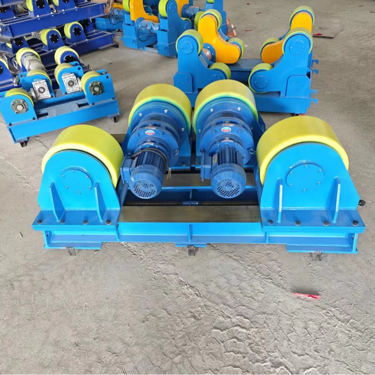 Adjustable Welding Roller Frame Small Light Welding Roller Frame Steel Pipe Cylindrical Flange Pipe Support Bracket