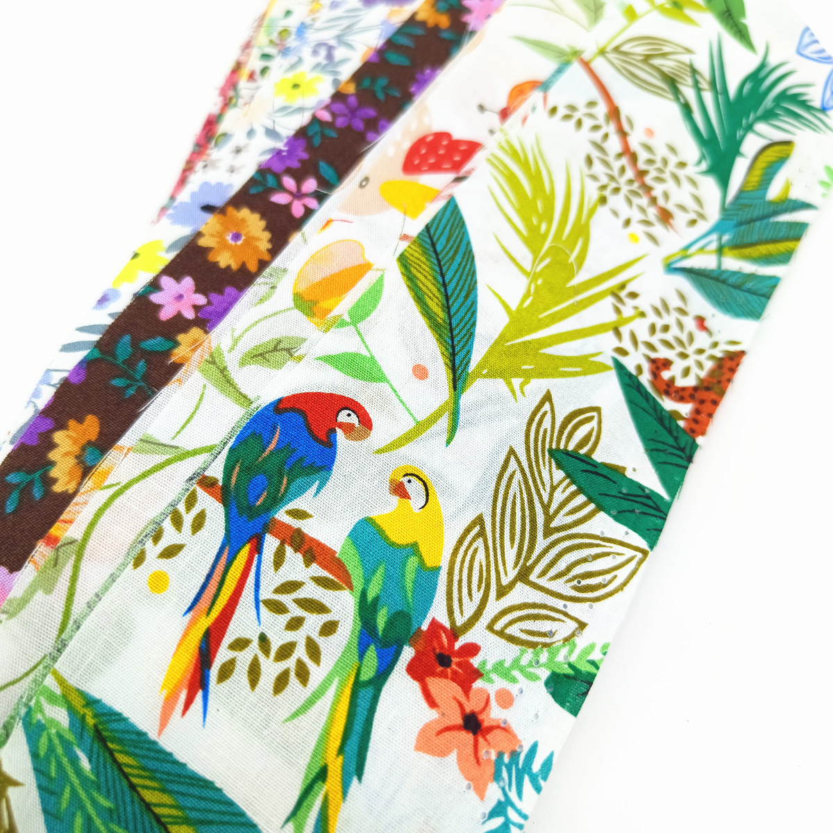 40 Pieces of Floral Pattern Interlock Patchwork Cake Roll Fabric DIY Cloth Strips Quilt Material Cloth Strips