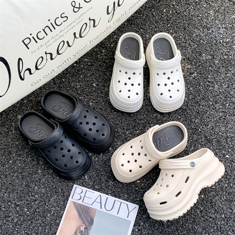 Thick Sole Cave Shoes Women's Heightened Non-slip Bubble Shoes Women's Internet Hot Super Hot Platform Bottom Baotou Slippers Small Sandals