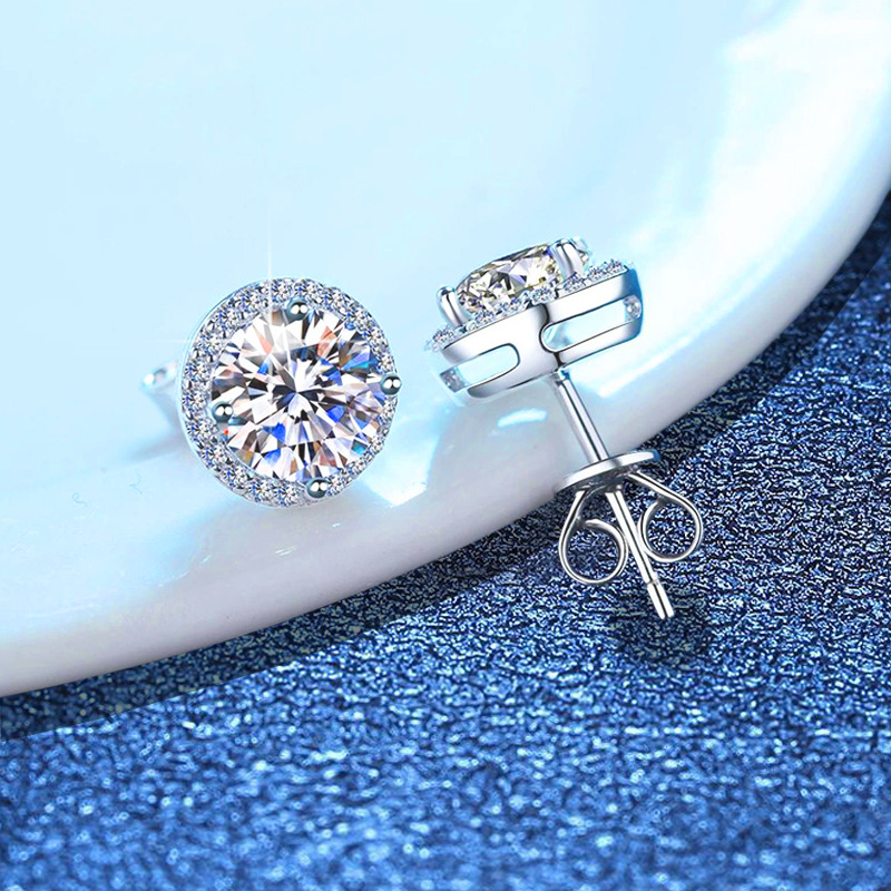 S925 Silver Cross-border Earrings Classic Men's and Women's Four-claw Round Bag Earrings 1 karat Moissanite Earrings for Women