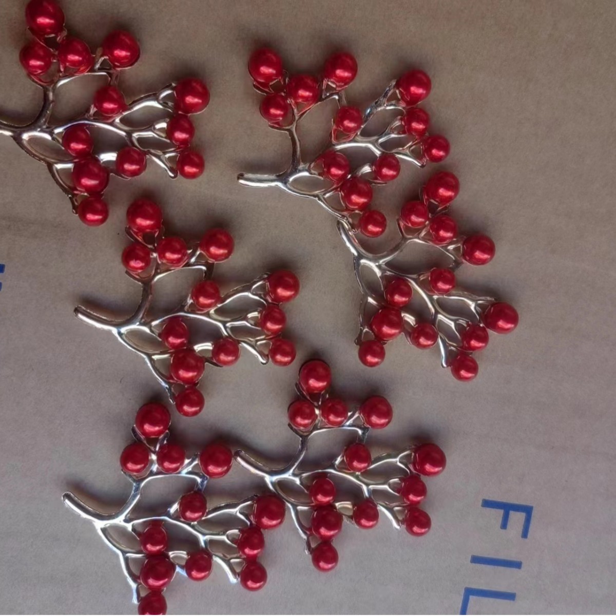 Round fan Pearl leaf accessories bridal corsage accessories diy jewelry pearl fortune tree brooch multi-bead pin