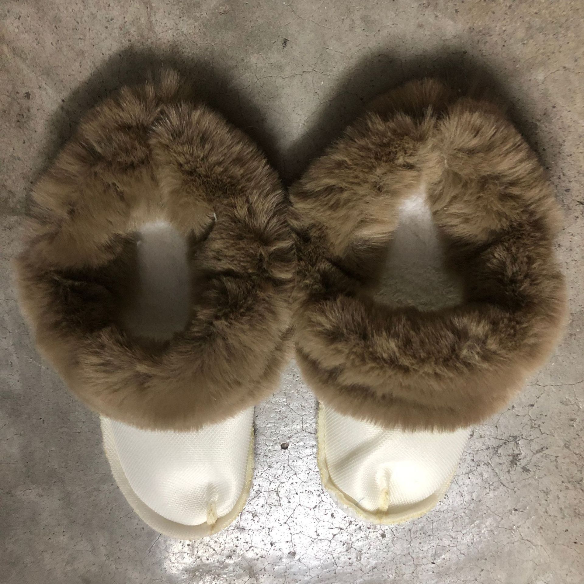 Croc Shoe Liner Cotton Cover Winter Warm Shoe Cover Removable and Washable Soft Plush Cover Wholesale Fleece-lined Thickeneding Removable