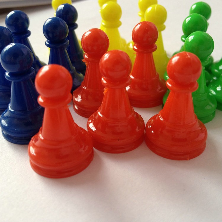 Factory entertainment teaching checkers game chess wholesale supply in stock Youming color hollow plastic checkers