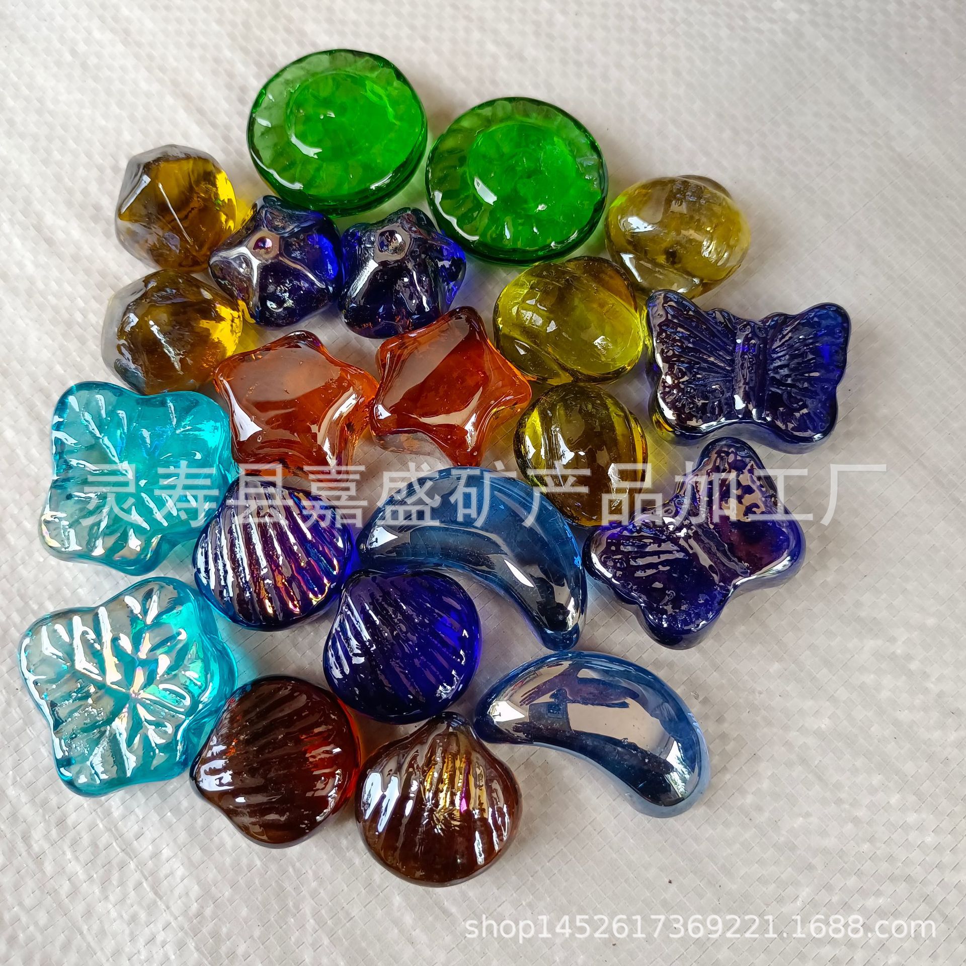 Supply of Various Special-Shaped Glass Beads, Archaeological Treasure-Digging Glass Cashew Stones, Fish Tank Aquarium Decorative Glass Flat Beads