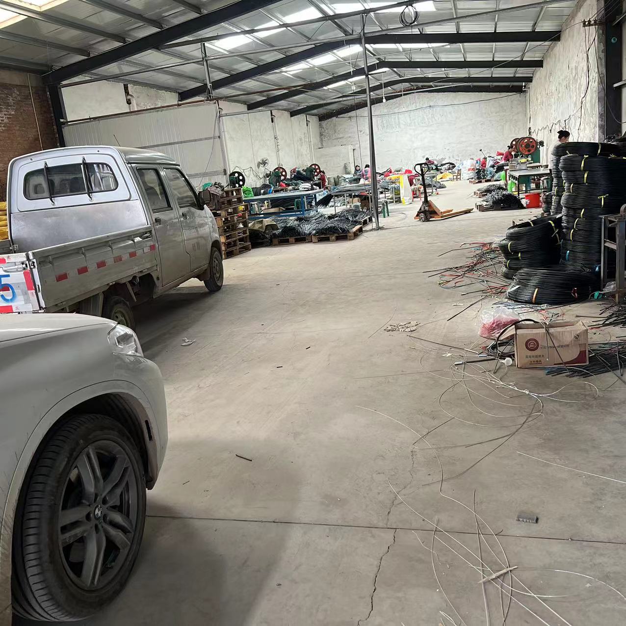 Four-claw dredger pipe sewer dredger one-grip Universal Toilet floor drain kitchen