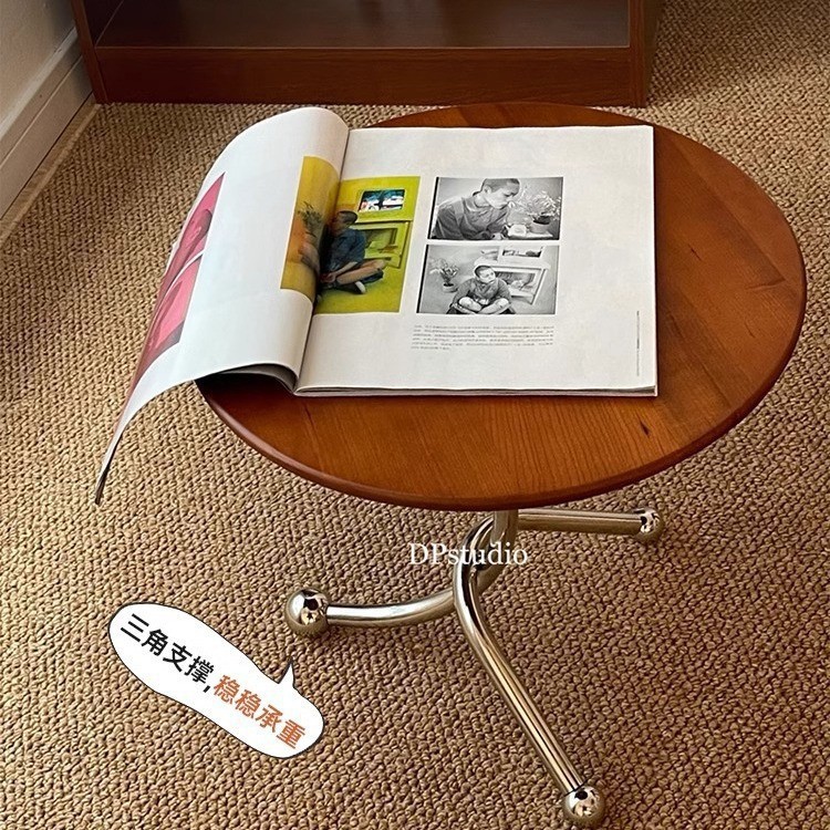 Средневековый столик у дивана, треугольная опора, винтажный кофейный столик из вишневого дерева, креативный круглый угловой стол для гостиной