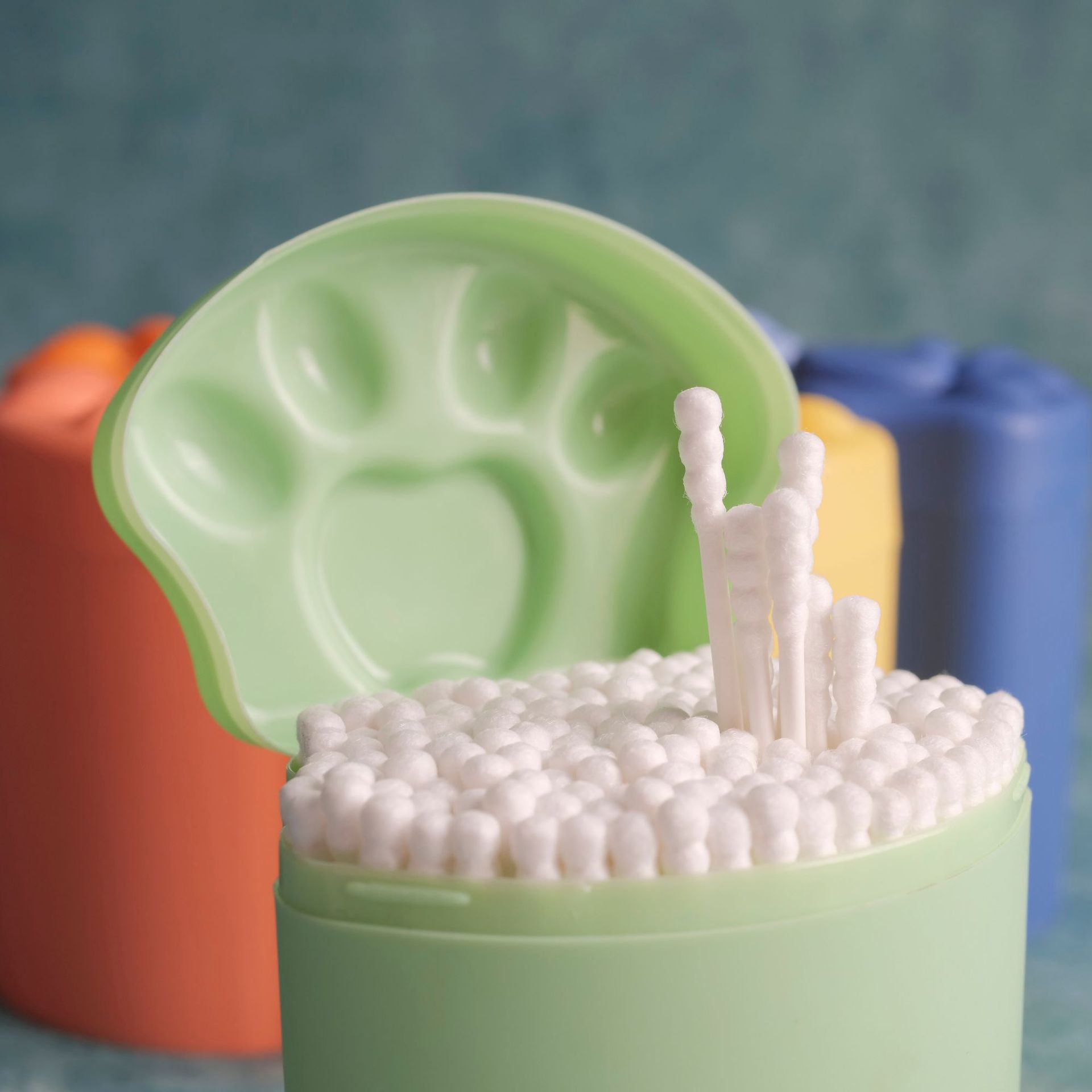 Seven-color cat claw box baby cotton swab thin support screw spoon ear double head decontamination sanitary absorbent cotton nursing home