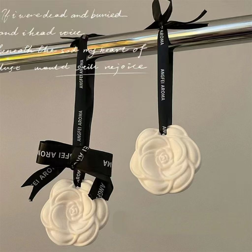Camellia Wardrobe Closet Fragrance Diffuser Car Pendant Aromatherapy Plaster Deodorizing Fragrance Balm Fragrance Diffuser Stone