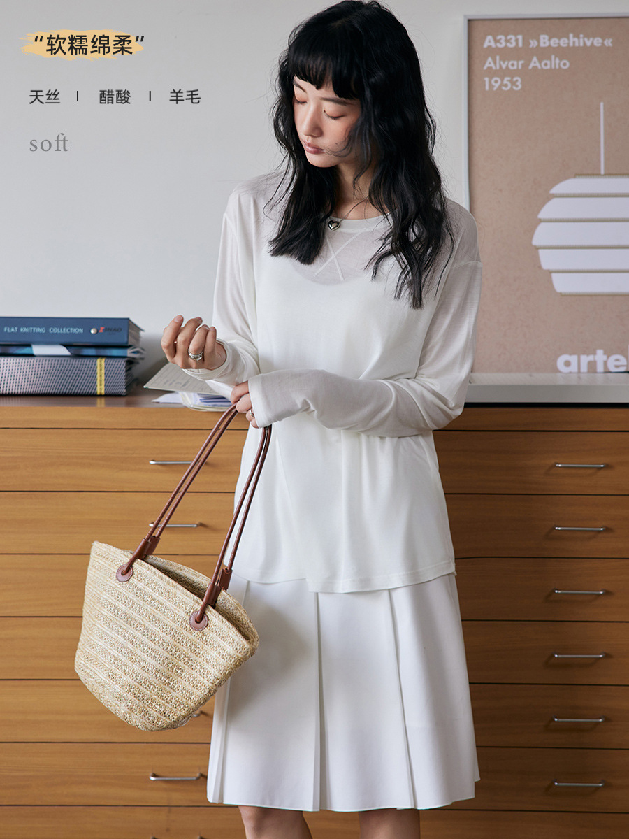 Tencel Acetate Lyocell Bottoming Shirt for Women 2025 Spring and Summer Round Neck Blouse Loose Sheep Wool Long-Sleeved Top