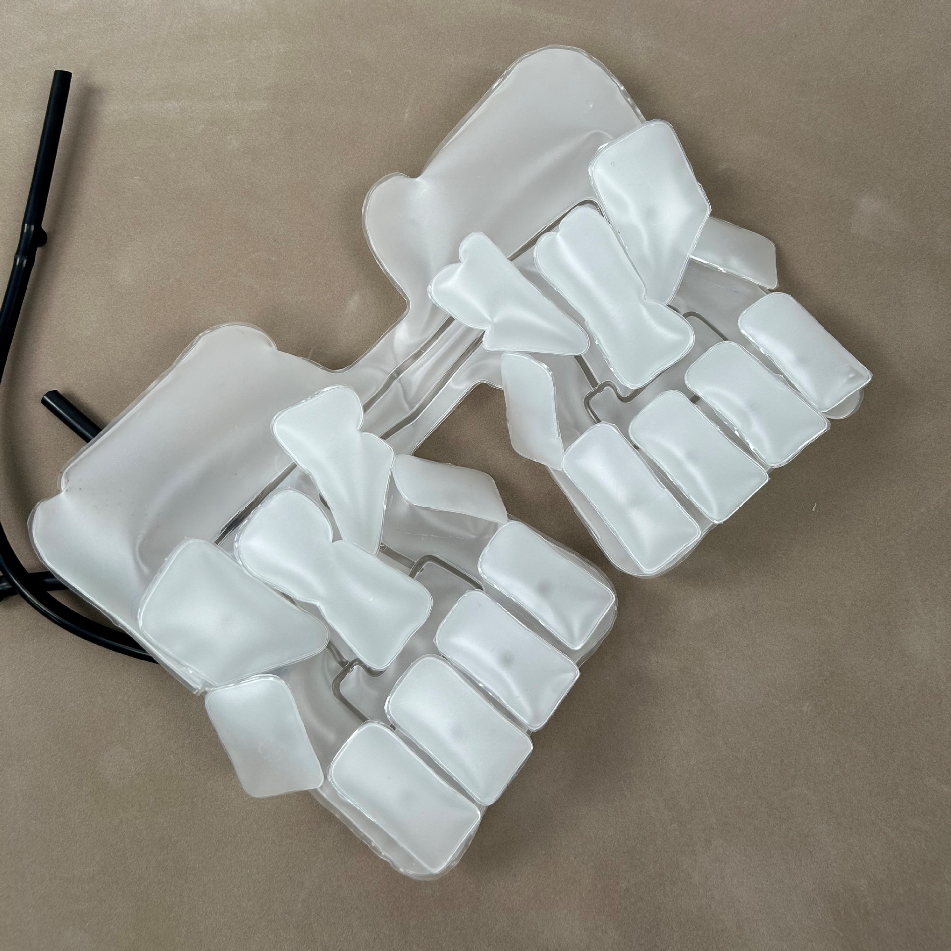 TPU Airbag Medical Rehabilitation Supplies Airbag Neck Waist Leg Massage Airbag Custom Processing Factory