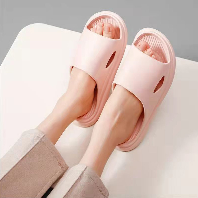 Dropshipping Douyin Popular Glossy Slippers Summer Bathroom Slippers Women's Home Slippers Wholesale