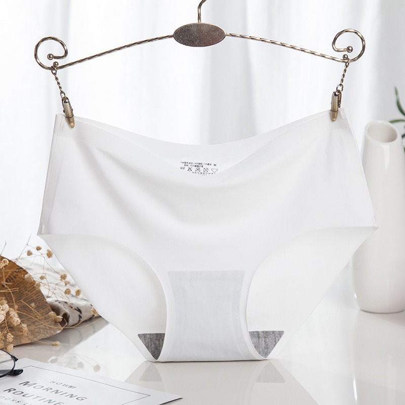 840 ice silk seamless underwear women's sexy mid-waist ice silk one-piece stretch plus size underwear breathable briefs