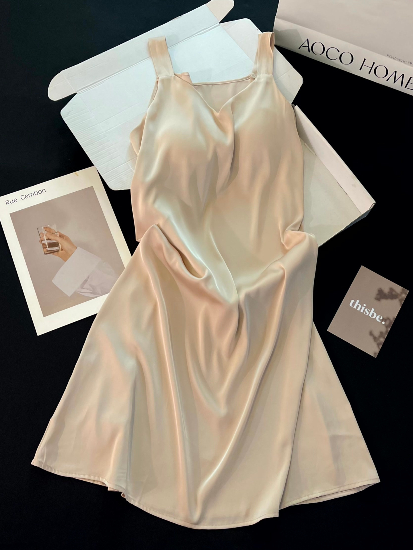 2025 New Champagne Color Home Wear Ice and Snow Ribbon Breast Pad Suspender Nightgown Pajamas for Women Summer Sexy Can Be Worn Outside