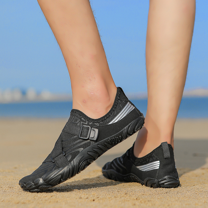 Factory upstream shoes men's and women's beach Diving Snorkeling swimming shoes outdoor hiking climbing five-finger shoes riding fitness shoes