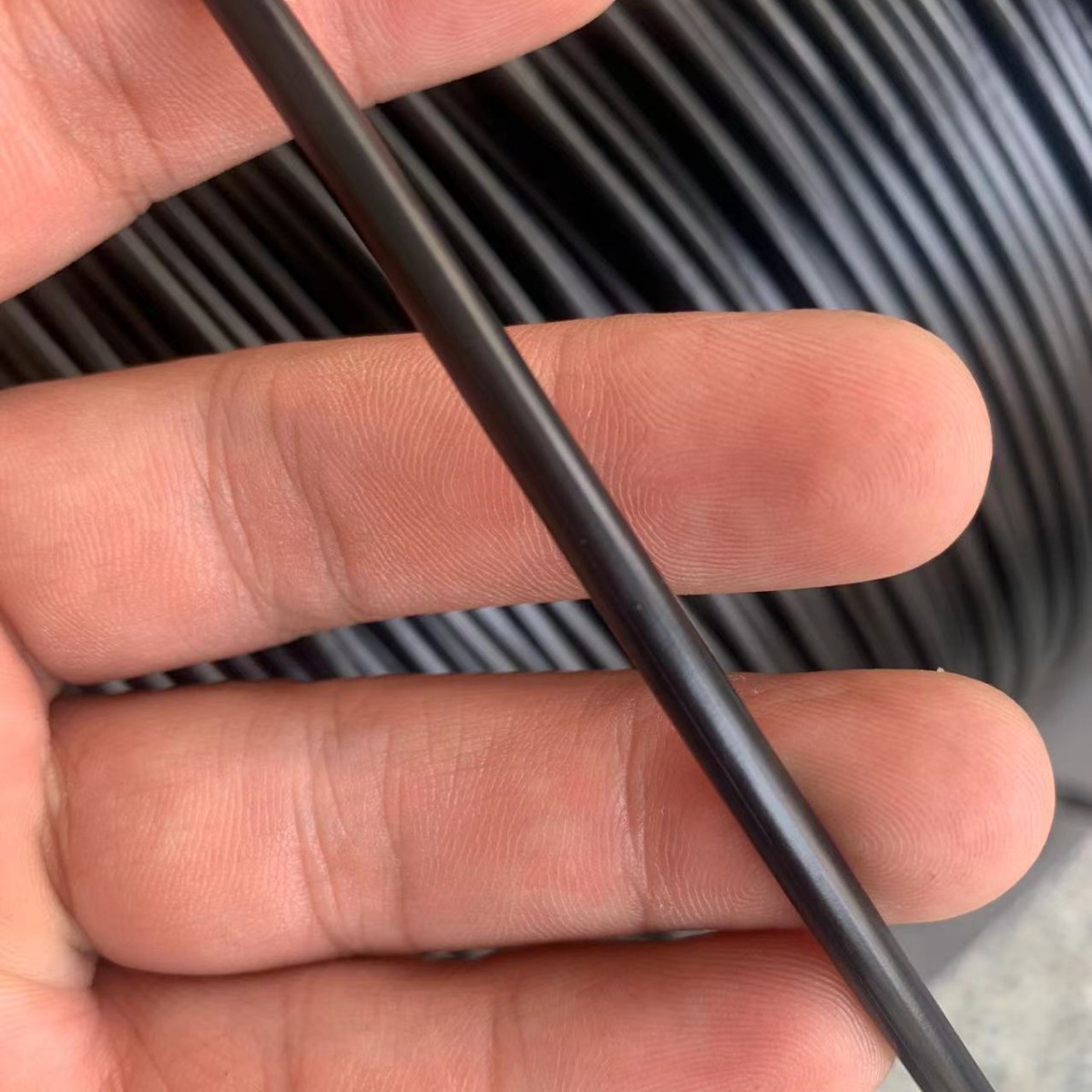 304 Stainless Steel Plastic Coated Wire Rope Hard Black Plastic Coated Wire Rope Sheathed Steel Wire 1.5 2 3 4 5 6 m