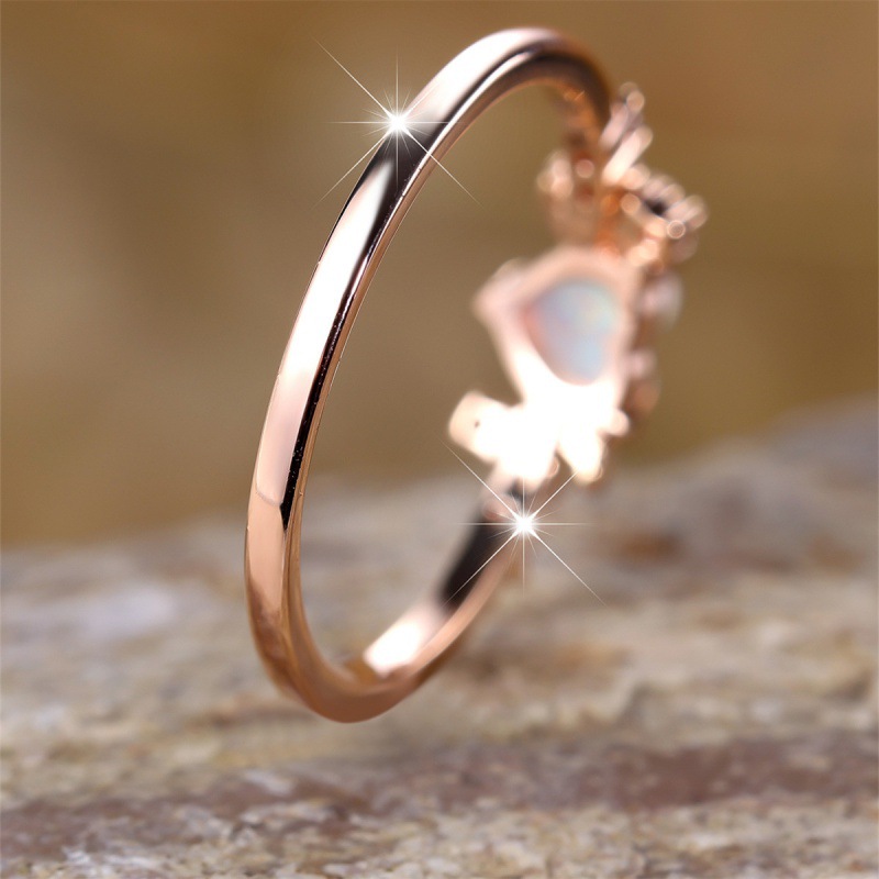 Cross-border wish new love Bai Aobao two sides of the moon three claw ring simple personality niche light luxury ring