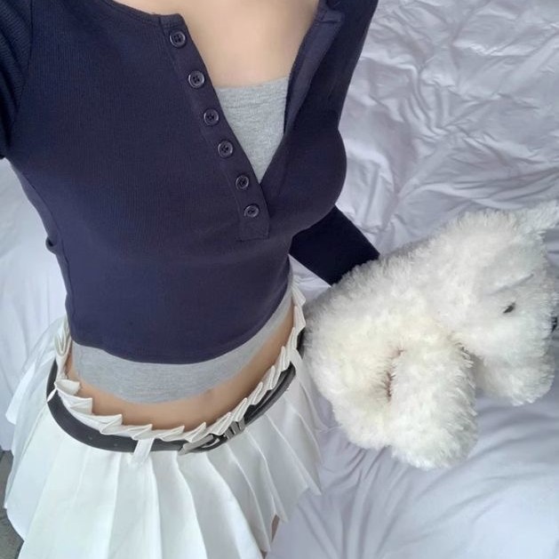 [Lightning Warehouse Hot Style] Contrast Color Fake Two-Piece V Neck Long Sleeve T-Shirt Women's Spring and Autumn Slim Short Bottoming Shirt Top