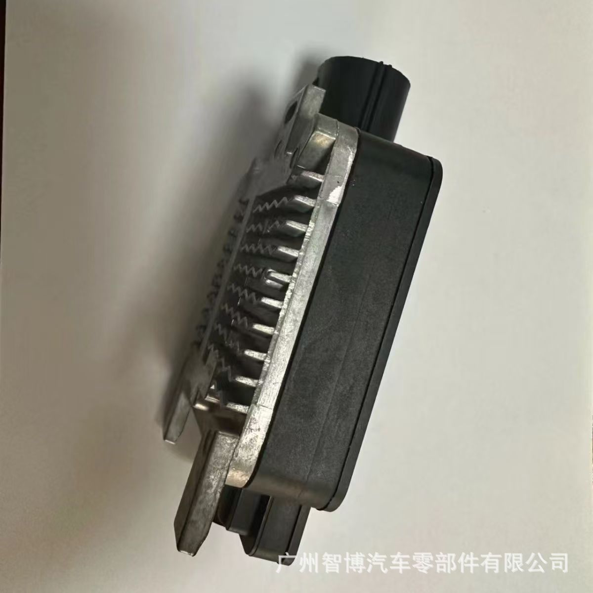 Cross-Border Suitable for Ford Car Fan Controller Cooling System Controller 940002904