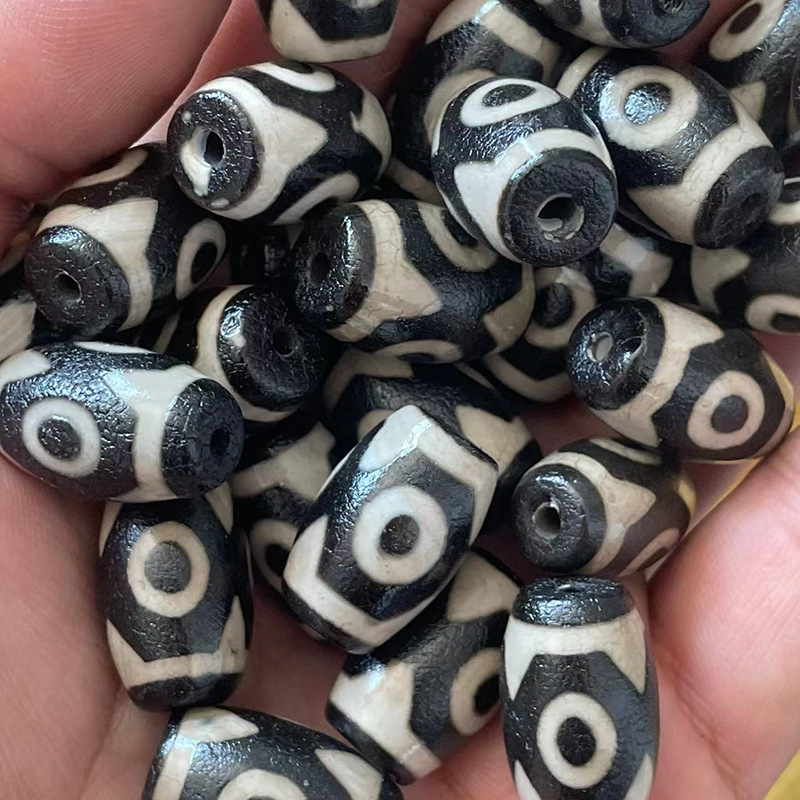 Wholesale Natural Agate 15 ✖ 22mm High Oil Antique Distressed Loose Beads Orange Peel Texture Black and White Three-Eyed Dzi Beads