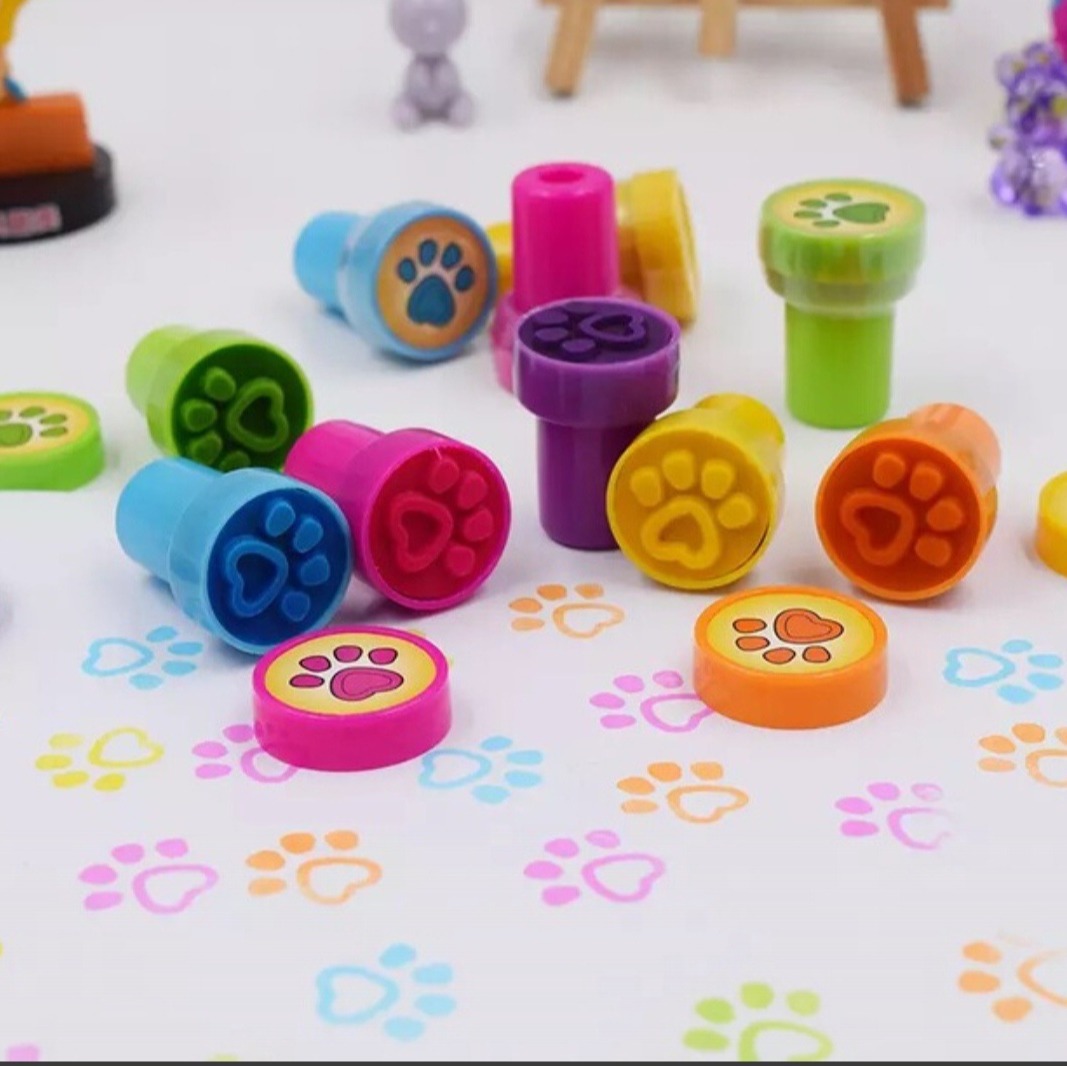 Colorful Cartoon Animal Paw Print Pattern Seal Cylindrical Plastic Toy Kindergarten Teacher Reward DIY Stamp