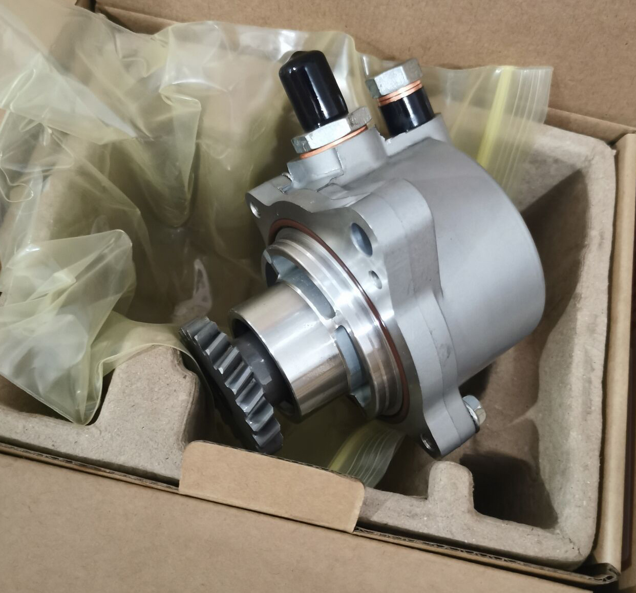 Тормозный вакуумный насос для Hino 29300-78080