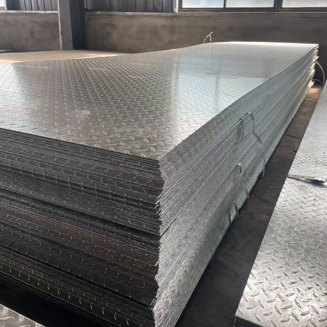 Ready Supply of Anti-Skid Pattern Plate 235B Lentil Type Stair Step Embossed Plate Steel Plate Engineering Construction Profiles