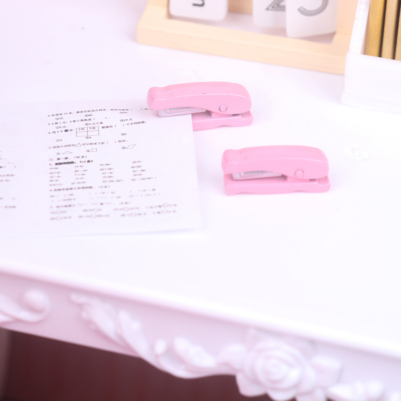 Simulation mini stationery pocket mini stapler calculator learning puzzle toy classroom scene decoration