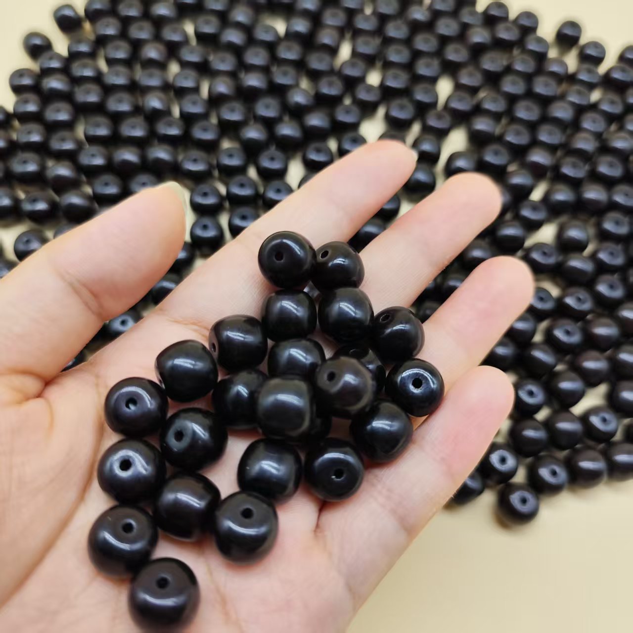 Manufacturer Wholesale Popular Ink Jade Heart Material Bodhi Root Buddha Beads Rosary Bracelet Wenwan Wrapped Around the Finger Soft DIY Loose Beads