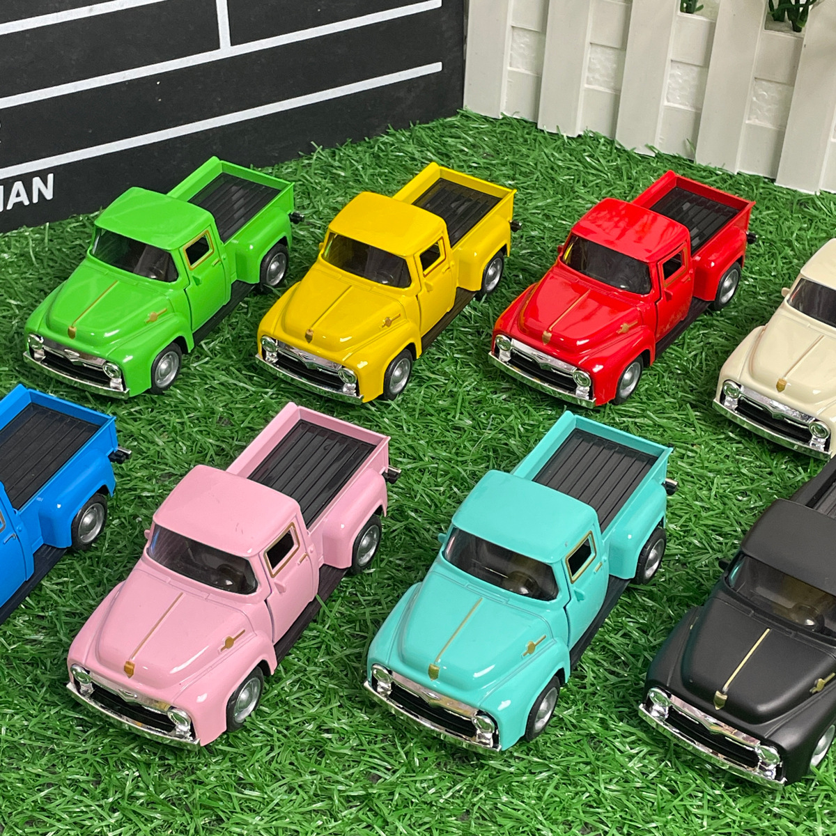 Cross-Border E-Commerce Aliexpress European, American, Southeast Asia Popular Kidsren's 1:32 Alloy Special Pickup Truck Classic Car