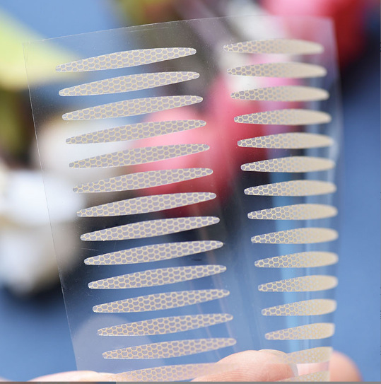 Перламутровая основа прозрачная сетчатая телесного цвета самоклеящаяся невидимая наклейка для двойного века косметическая наклейка двусторонняя лента