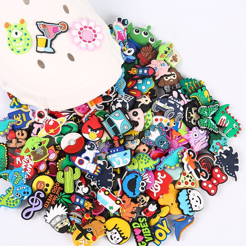 Processing and Customization of Creative Pvc Soft Rubber Shoe Flowers Cartoon Cute Shoe Buckles DIY Hole Shoes Japanese Buckle High-End Shoe Flowers