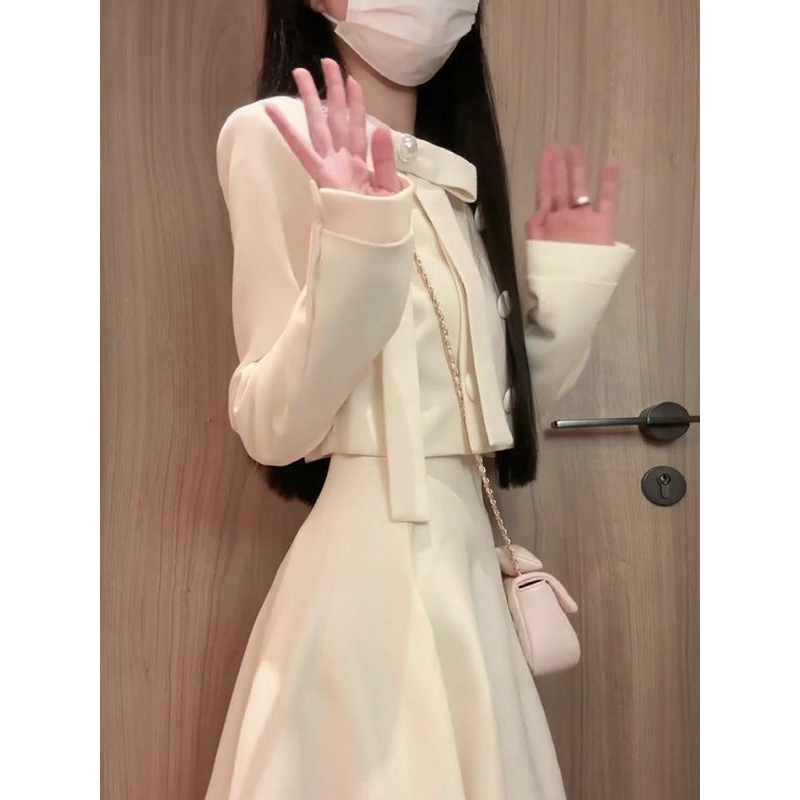 French Style Chanel Style Long-sleeved Coat suit Women's Autumn Design Bow Short Top High Waist Skirt