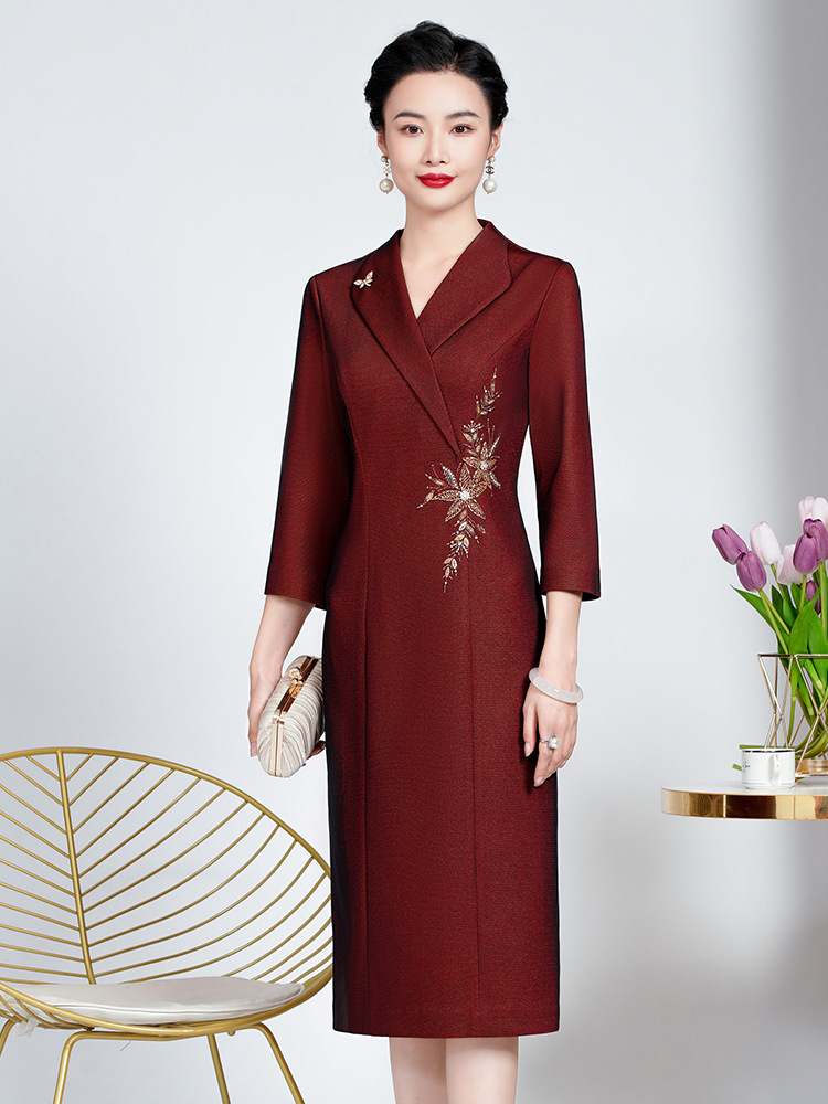 Autumn New Retro Style Wedding Banquet Mother Dress High-end Cheongsam Happy Mother-in-law Style Dress Dress Dress Collar