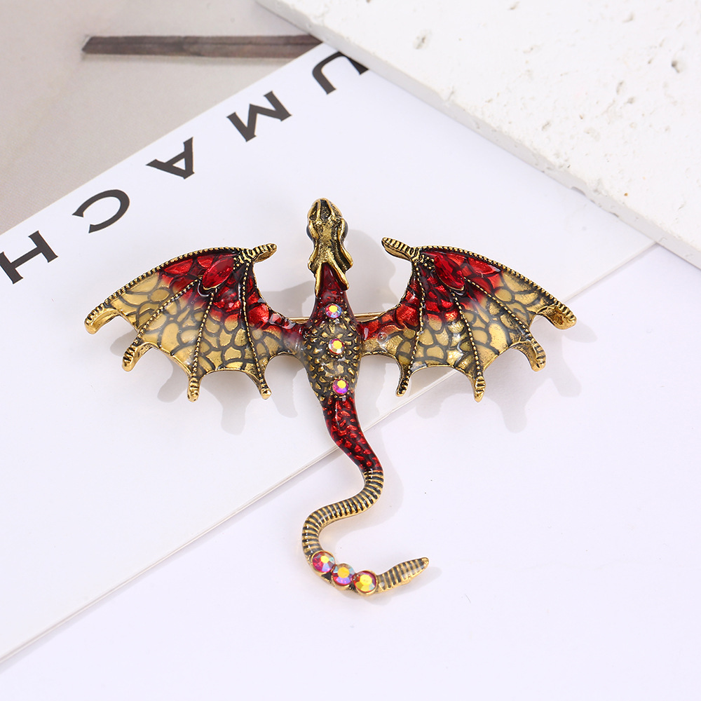 Vintage Oil Dropping Cartoon Dragon Style Brooch for Men and Women Couple All-match Personalized Suit Coat Accessories Pin Jewelry