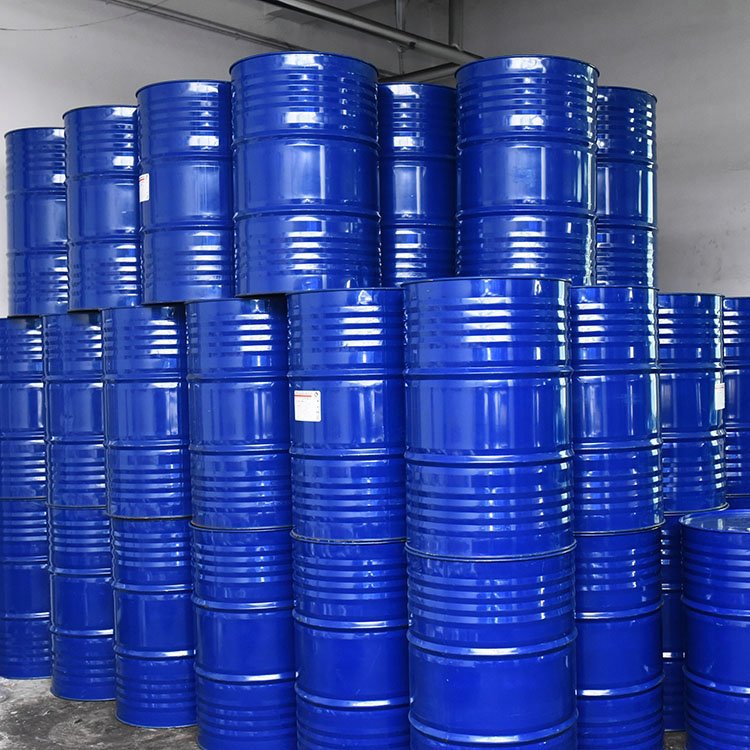 Industrial Grade 78-59-1 Environmentally Friendly Diluent Colorless Liquid High Boiling Point Solvent Now Shipped Asperiflavin