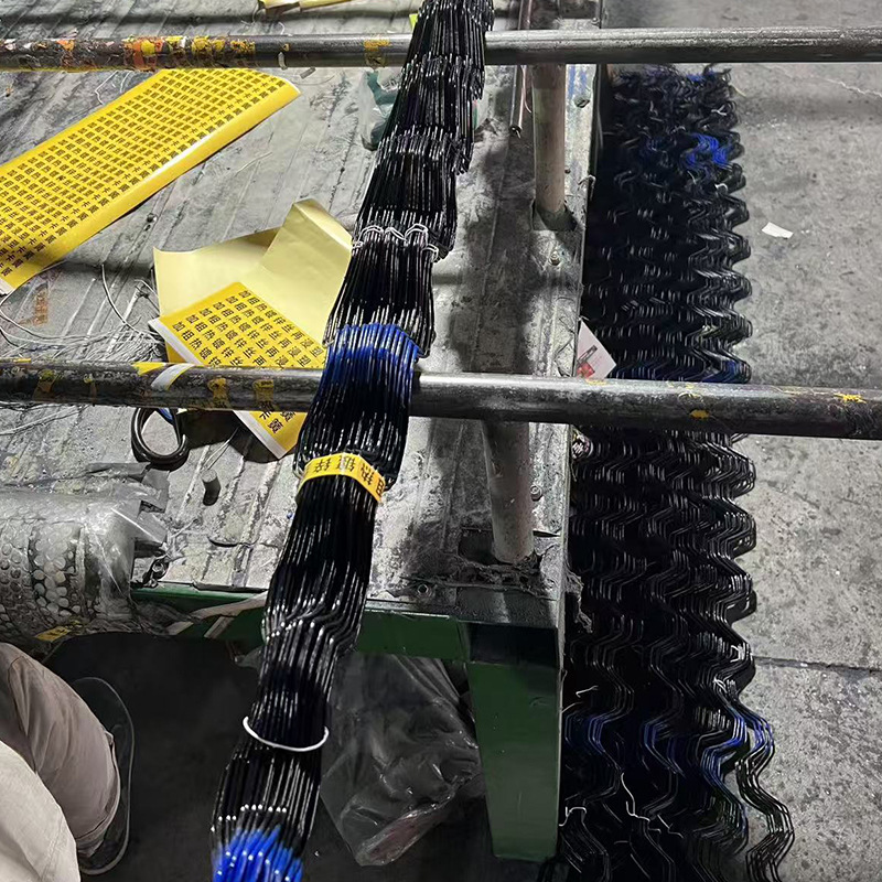 Greenhouse Beijing circlip agricultural vegetable greenhouse with skeleton film processing dip plastic coated circlip wholesale