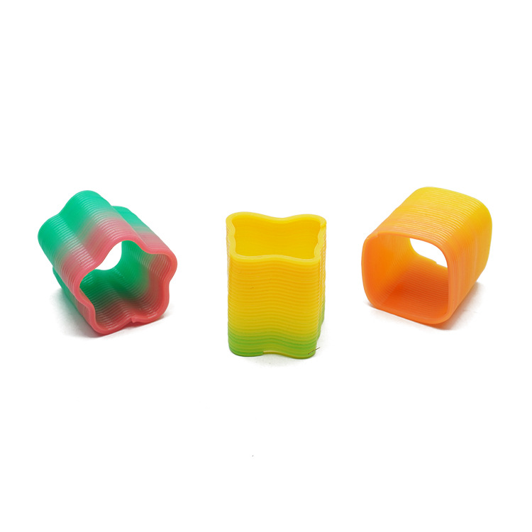 Professional manufacture small toy mini 3.5CM Taiwan color shaped rainbow circle twisted egg gift funny egg small toy