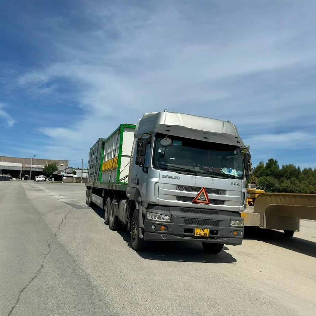 Вьетнамская служба трейлеров по всей стране