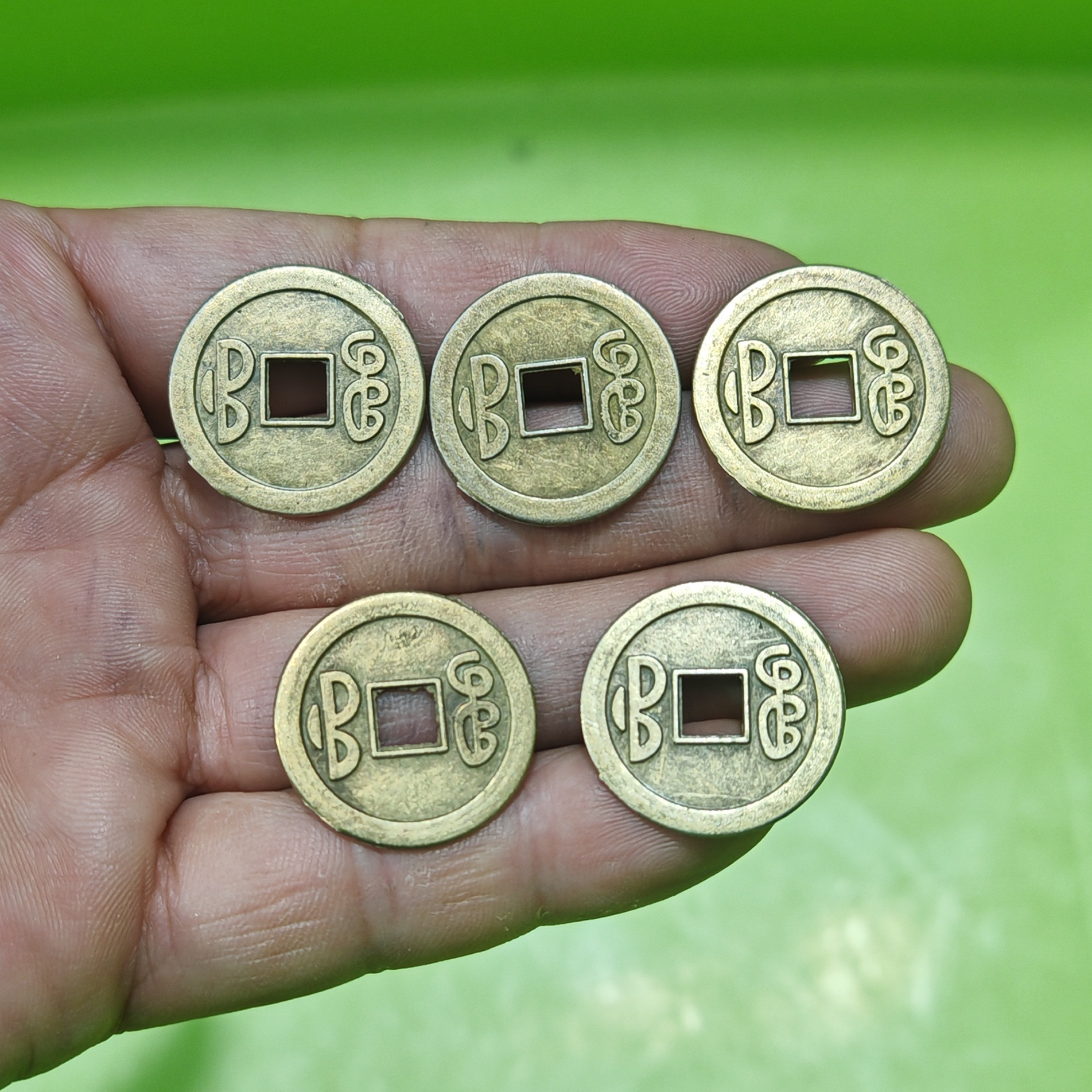 Imitation brass Chinese copper alloy large copper coins zinc alloy retro five emperor money manufacturers copper wholesale generation