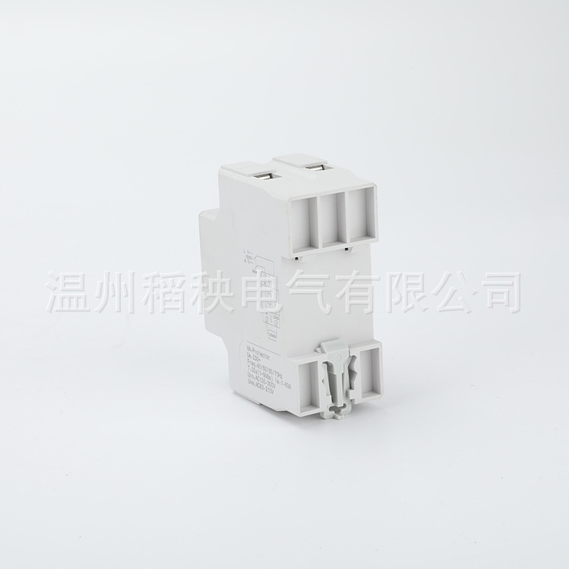 Self-compound over-voltage protector household single-phase delay power-off protection switch circuit breaker 220v